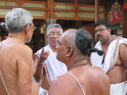 Panchanga Sadas, Manmatha Varusha Panchangam, Tambaram Astrologer, Sri Thanigai Panchangam, Prohithar
