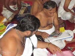 Panchanga Sadas, Manmatha Varusha Panchangam, Tambaram Astrologer, Sri Thanigai Panchangam, Prohithar